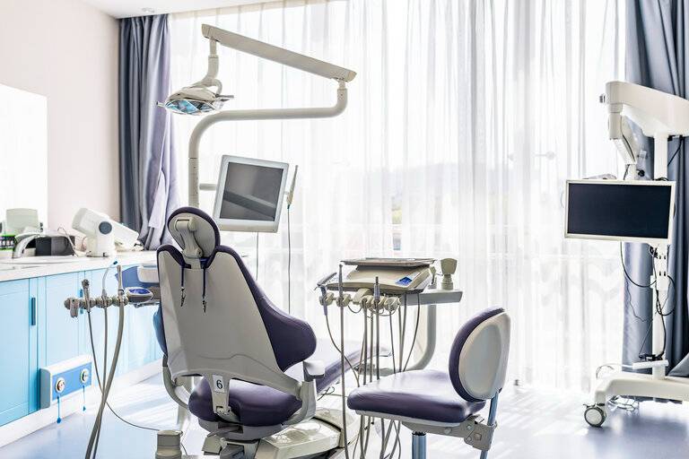 empty dentist office