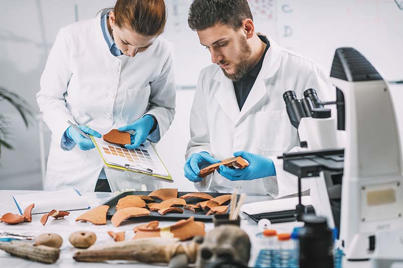 students in lab